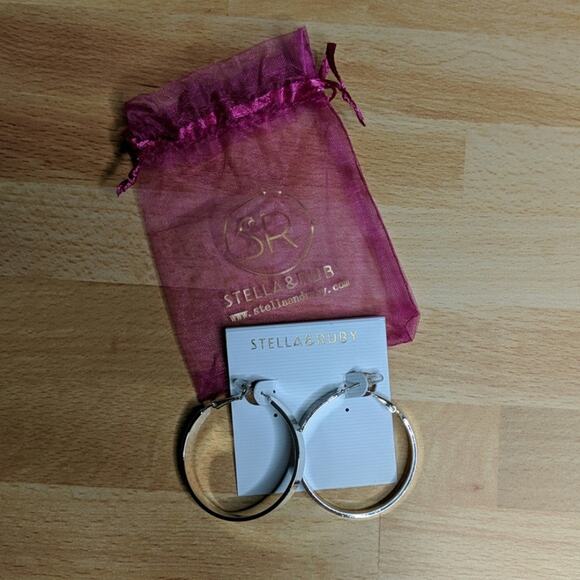 Stella & Ruby Nautical Hoop Earrings in Silver - NWT - Picture 1 of 5